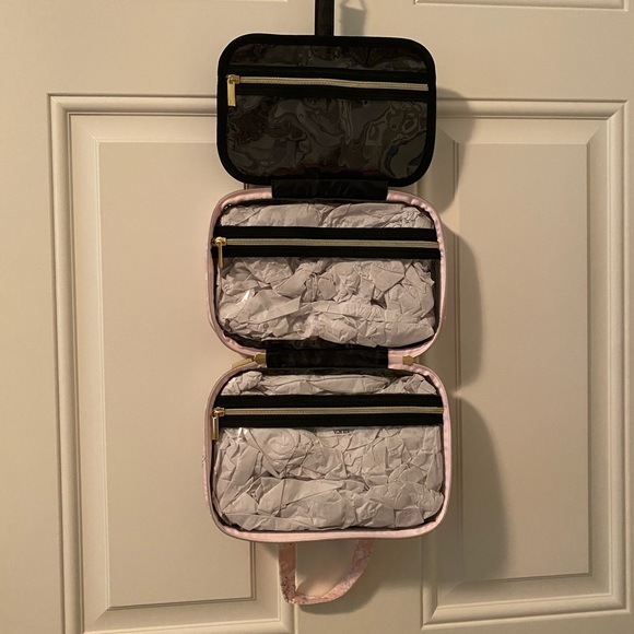 Yumi Kim hanging toiletry makeup cosmetic case - Picture 4 of 12